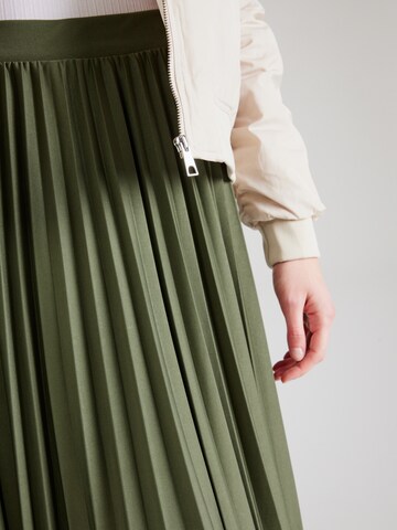 ABOUT YOU Skirt 'Elonie' in Green