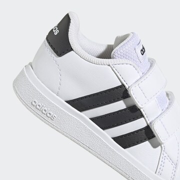 ADIDAS ORIGINALS Sportschoen 'Grand Court 2.0' in Wit