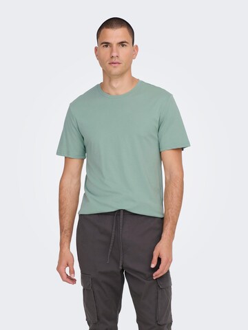 Only & Sons Regular fit Μπλουζάκι 'Matt' σε πράσινο: μπροστά