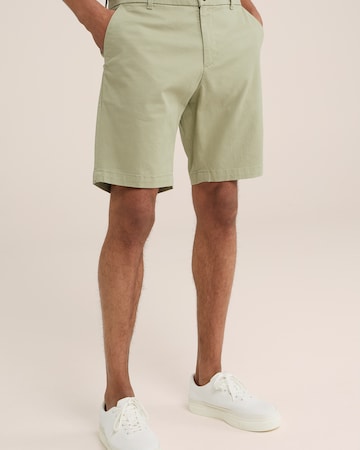 WE Fashion Regular Chino in Groen: voorkant