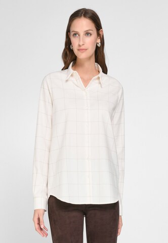 Peter Hahn Blouse in Wit: voorkant