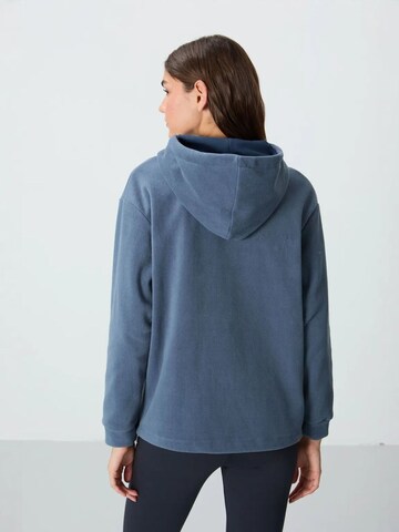 Sweat-shirt Tommy Life en bleu
