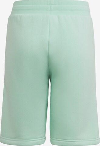 Regular Pantalon 'Adicolor' ADIDAS ORIGINALS en vert