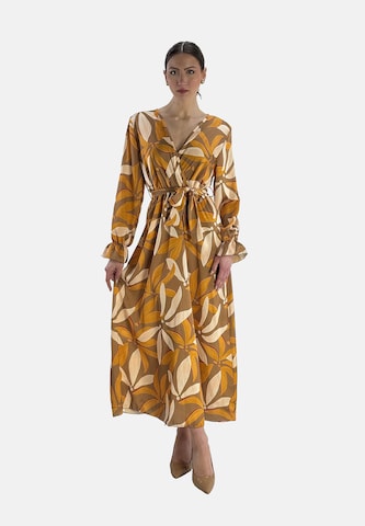 Elara Kleid in Braun: Vorderseite