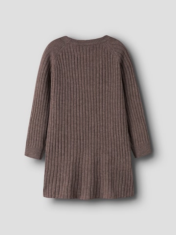 NAME IT - Vestido en marrón