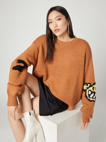 Smiles Sweater 'Yassin' in Brown: front