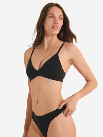 Triangolo Reggiseno 'Pure Soft' di ETAM in nero