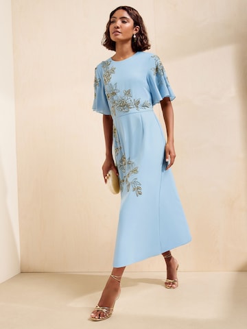 Rochie de la Friends Like These pe albastru