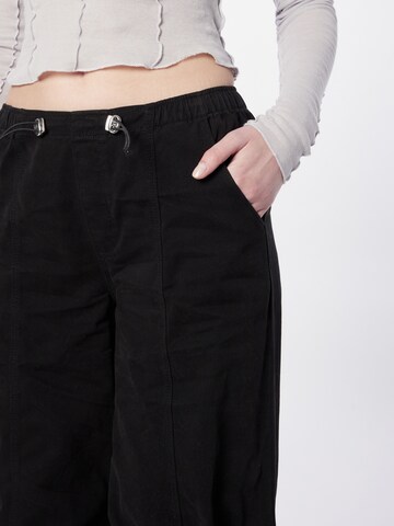 Tally Weijl Loose fit Trousers in Black