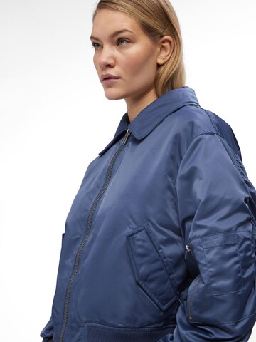 OBJECT Between-season jacket in Blue