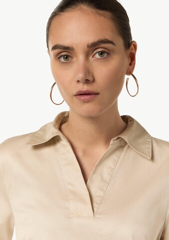 Robe COMMA en beige
