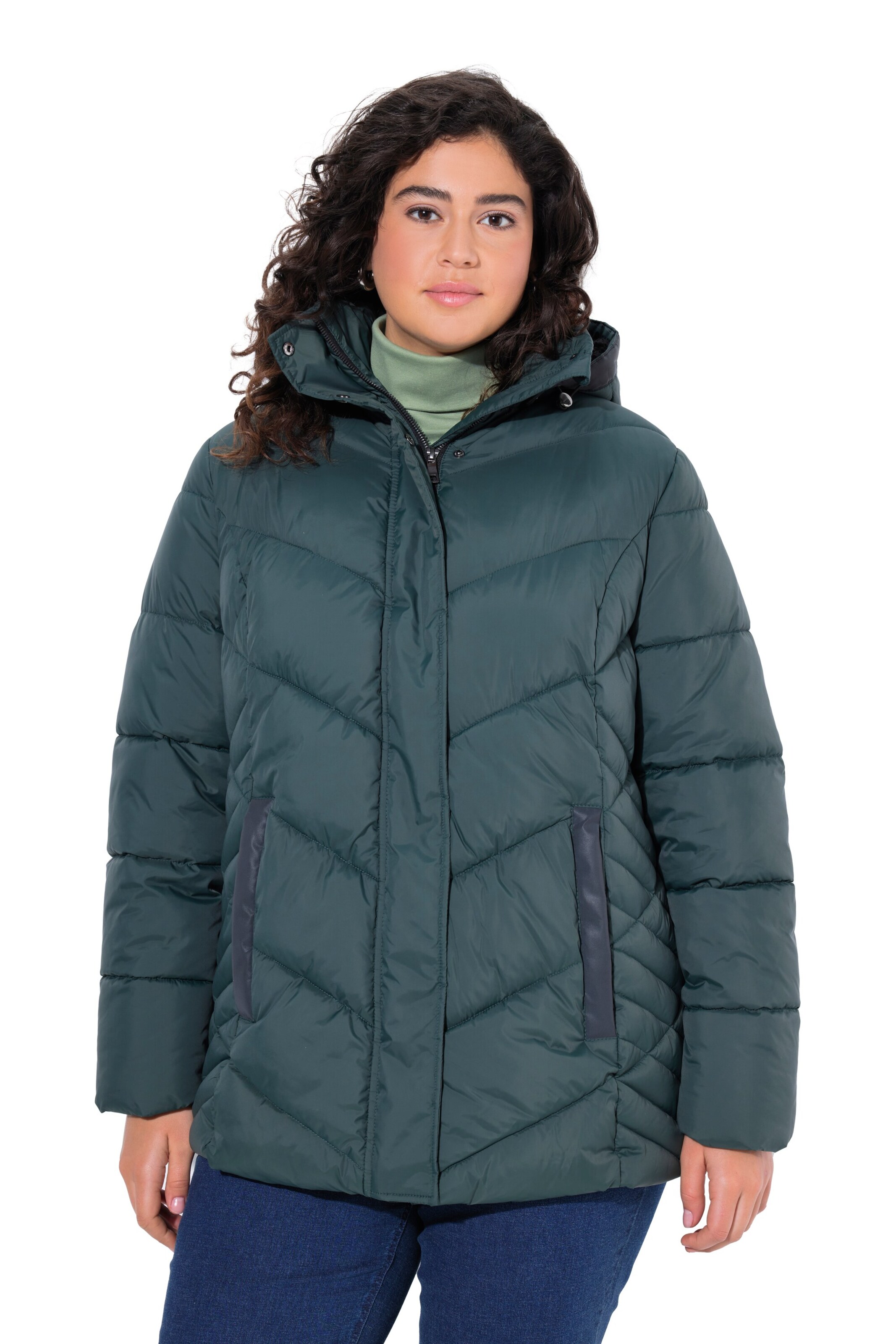 Ulla Popken Between-Season Jacket in Green: front