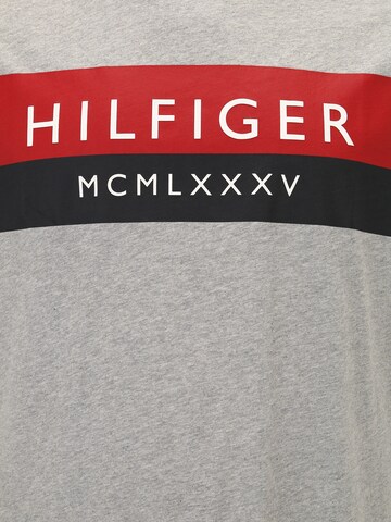 Tommy Hilfiger Big & Tall قميص بلون رمادي