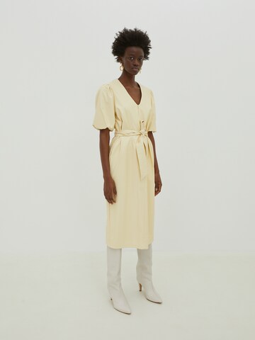 Robe 'Faith' EDITED en beige