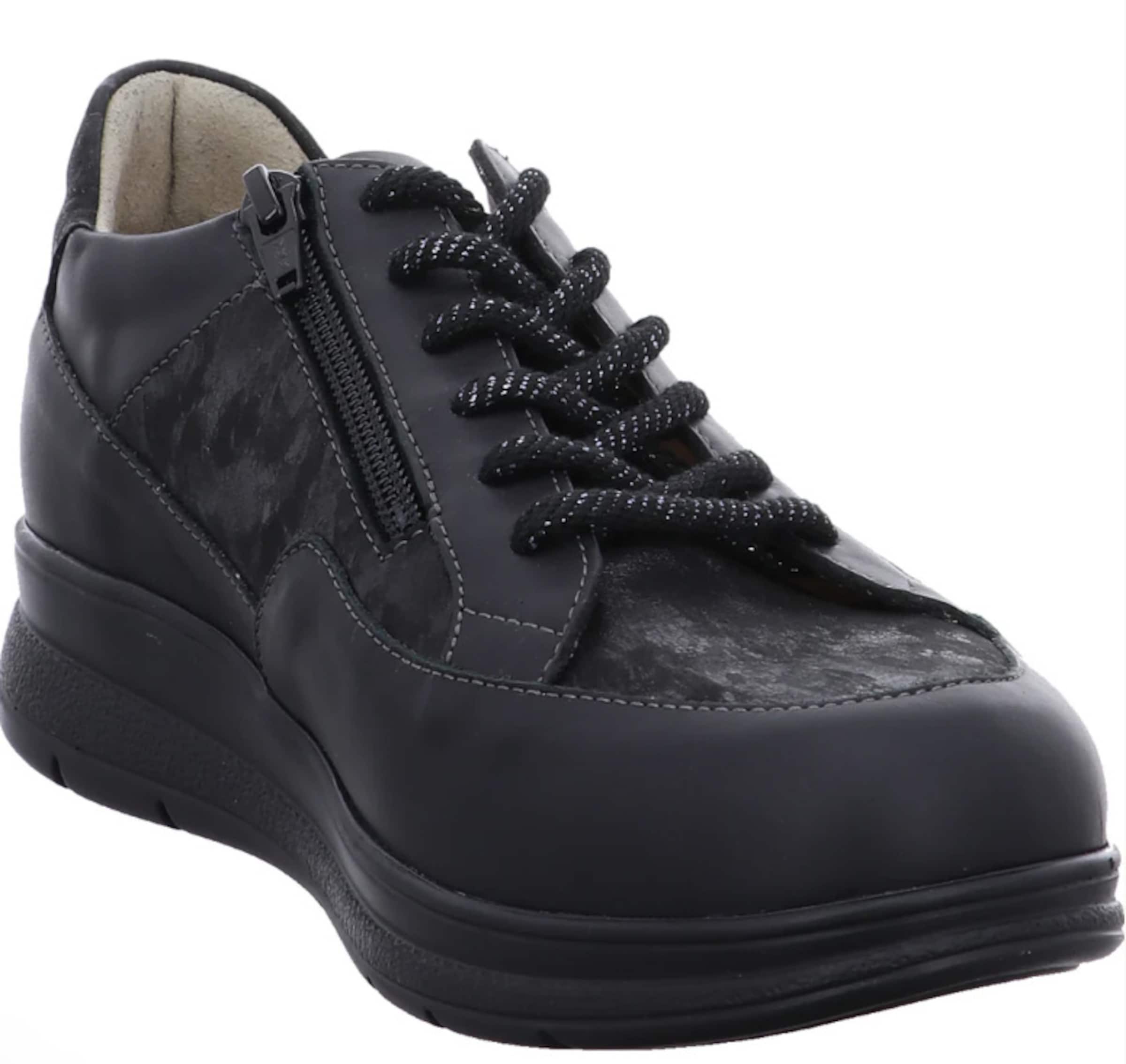 Finn Comfort Schnürschuh in Schwarz