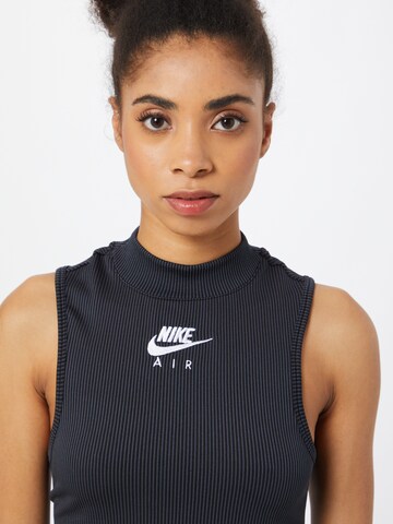 Haut Nike Sportswear en noir