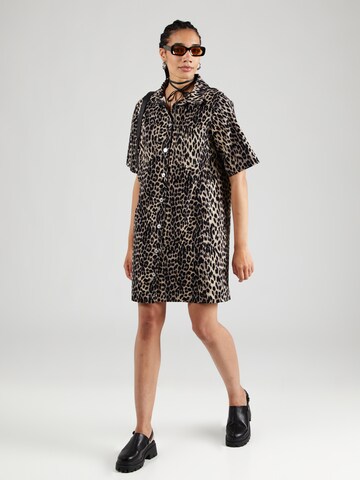 ONLY - Vestidos camiseiros 'ONLANLIE' em preto
