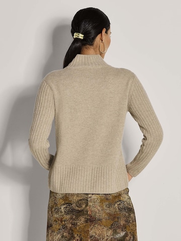 MADELEINE Trui in Beige
