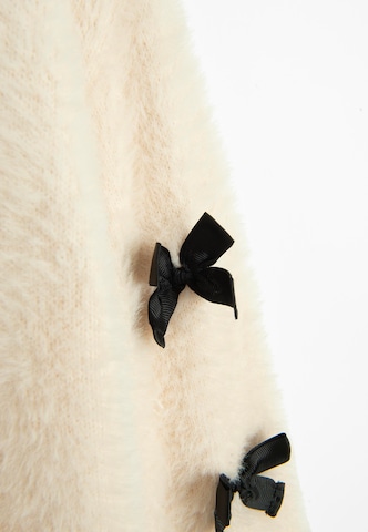 Cool Club Strickjacke in Beige