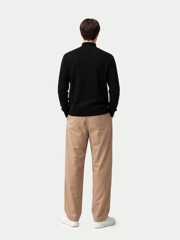 GOBI Cashmere Trui 'Men's Timeless Mock Neck Cashmere Sweater' in Zwart