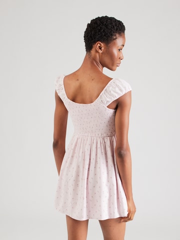 HOLLISTER Letnia sukienka w kolorze różowy
