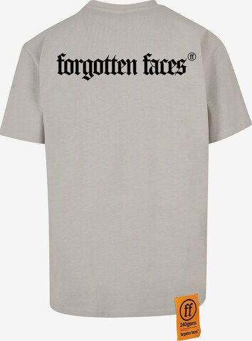 Forgotten Faces T-Shirt in Grau