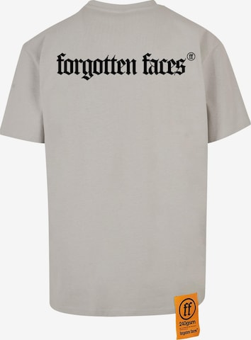 T-Shirt Forgotten Faces en gris