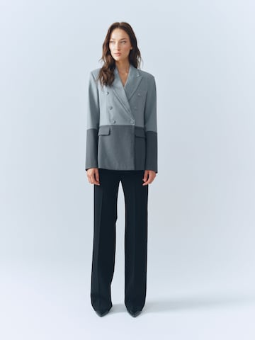 MB by Marta Buzolic Blazer in Grey