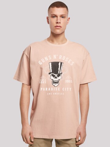 F4NT4STIC Shirt 'Guns 'n' Roses Whiskey Label Rock Band' in Beige: voorkant