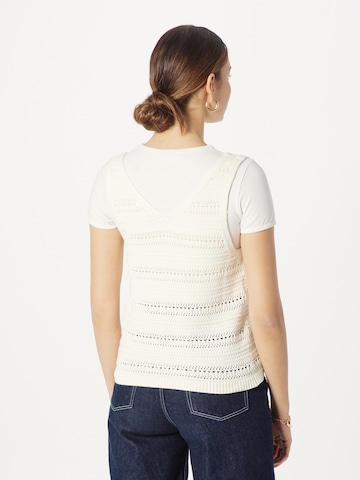 GAP Broderad topp i beige