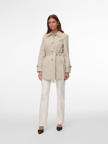 Manteau mi-saison 'VMChelseaanna' VERO MODA en gris : devant