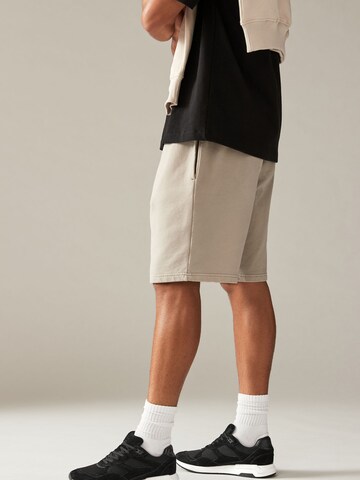 Baskets basses Next en noir