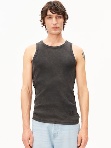 ARMEDANGELS Shirt in Zwart: voorkant