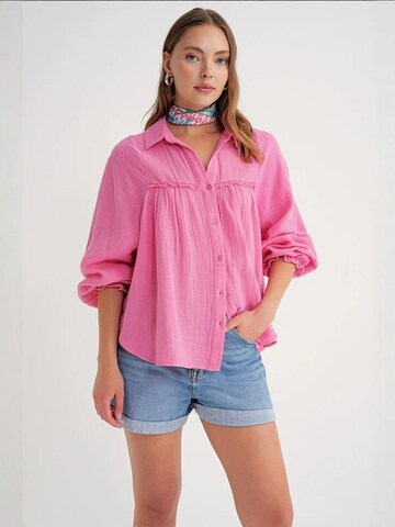MixRay - Blusa em rosa: frente