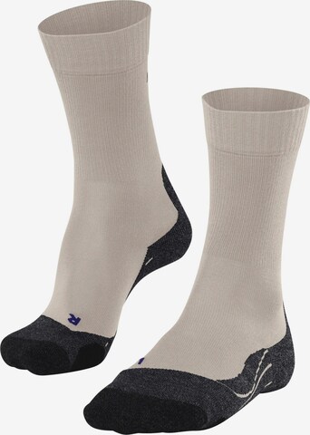FALKE Sportsocken 'TK2 Explore Cool' in Beige: Vorderseite