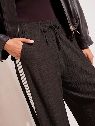 Wide Leg Pantalon Friends Like These en marron