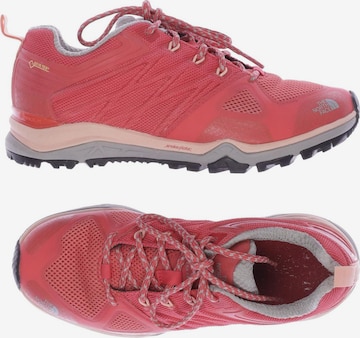 THE NORTH FACE Sneakers & Trainers in 38 in Red: front