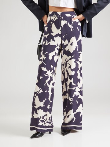 COMMA Wide leg Trousers in Blue: front