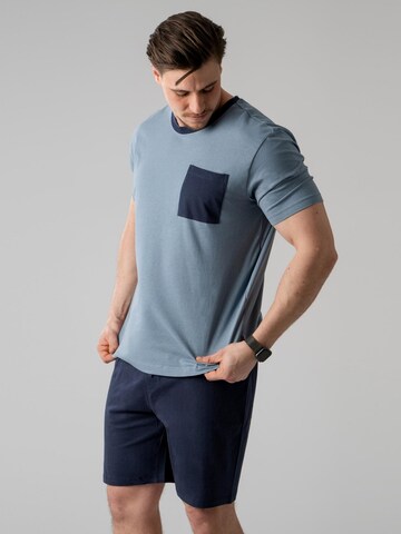 PANTONECLO - Pijama corto 'Pantoneclo Men’s Nightwear Set' en azul