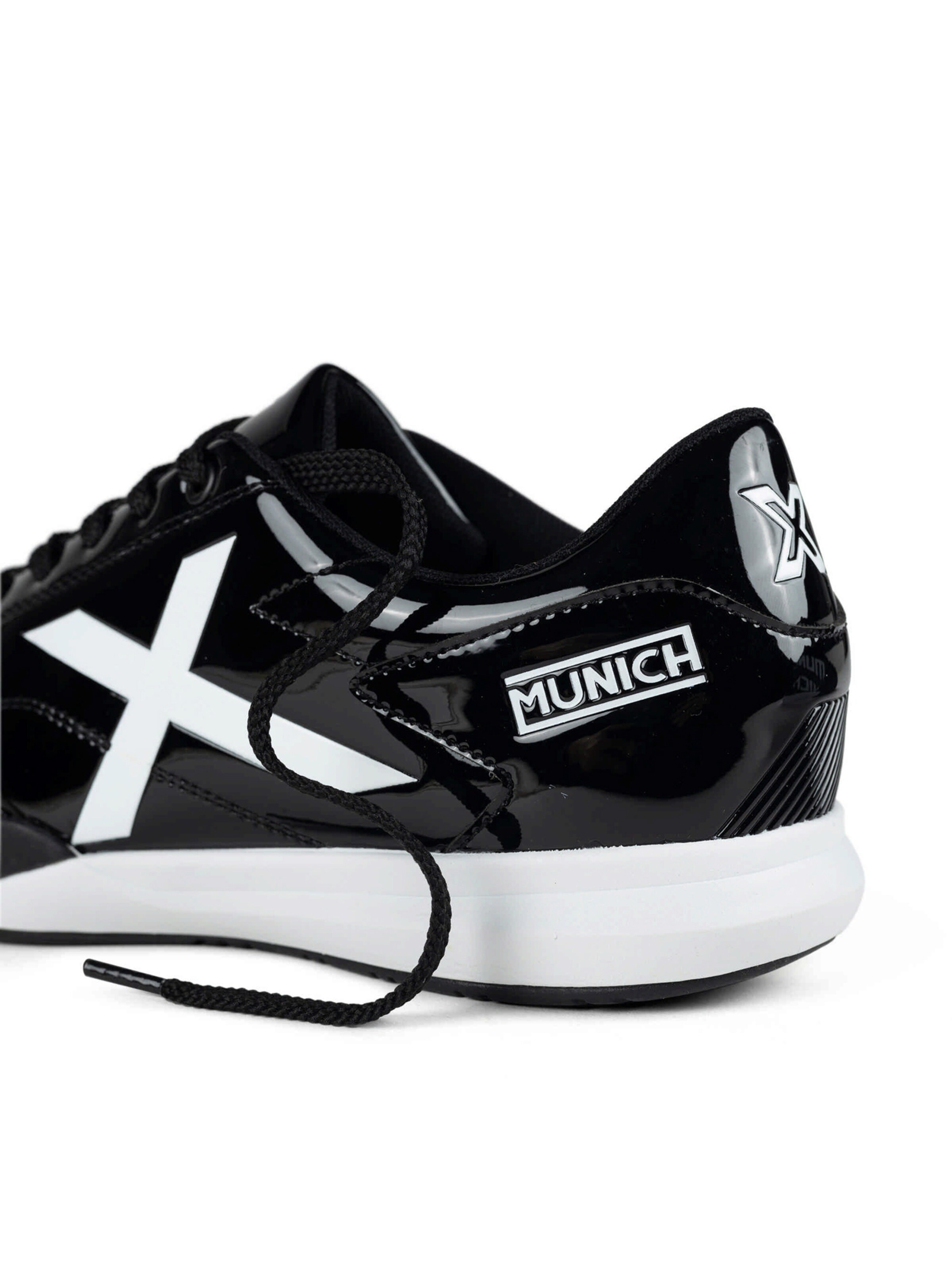MUNICH Sneakersy niskie 'M39' w kolorze czarny
