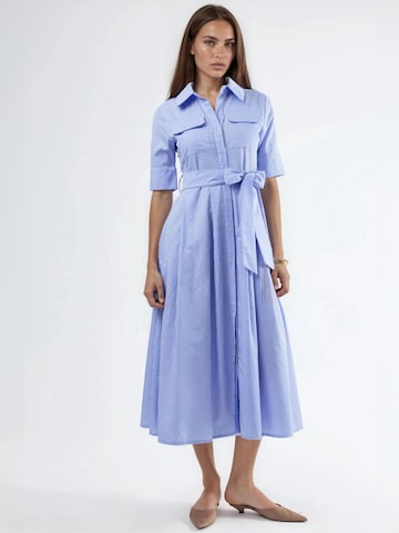Busem Kleid in Blau: Vorderseite
