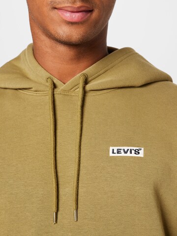 LEVI'S ® Sweatshirt 'Relaxed Baby Tab Hoodie' in Groen