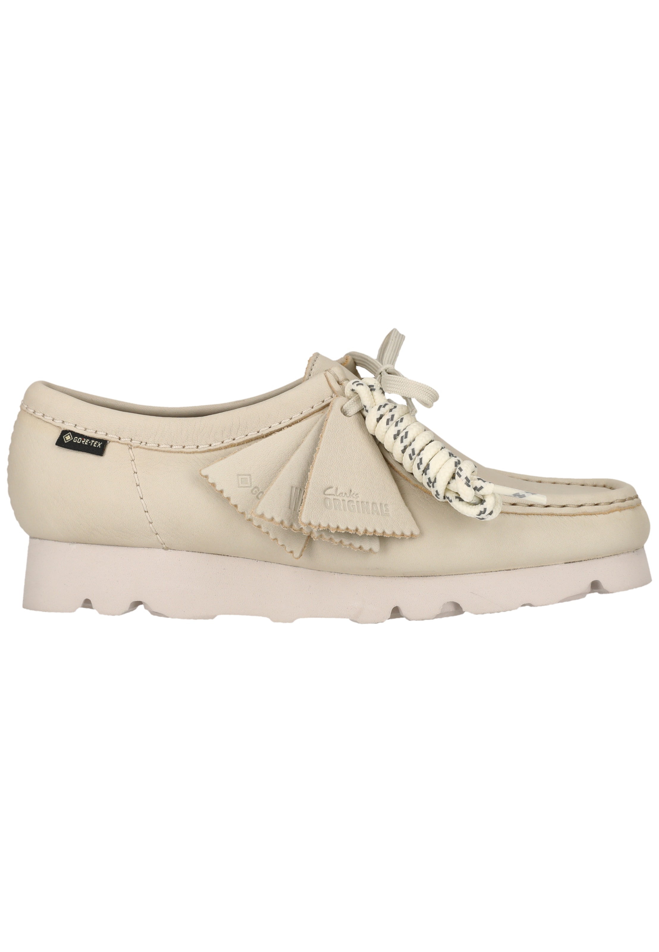 CLARKS Lace-up shoe 'Wallebee' in White