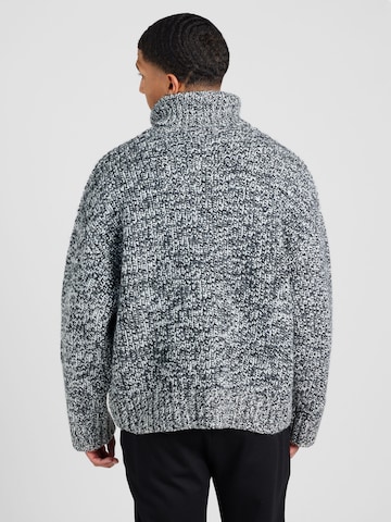 WEEKDAY Pullover 'Cypher' in Braun