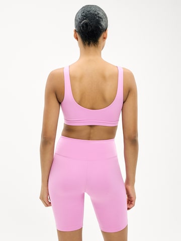 NIKE Bustier Urheilurintaliivit 'One' värissä vaaleanpunainen