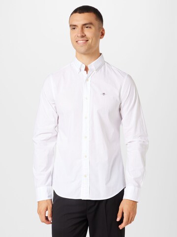 GANT Slim fit Button Up Shirt in White: front
