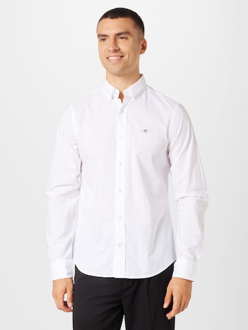 Slim fit Camicia di GANT in bianco: frontale