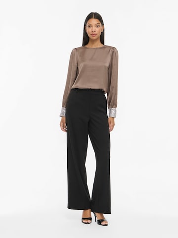 VILA - Blusa 'VISOFIE' en marrón