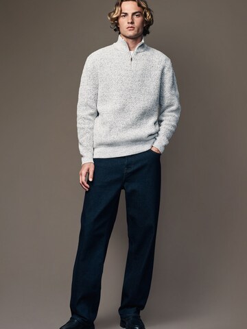 Next Sweter w kolorze biały