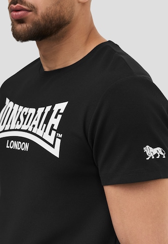 LONSDALE Joggingová souprava 'Dunstan' – černá